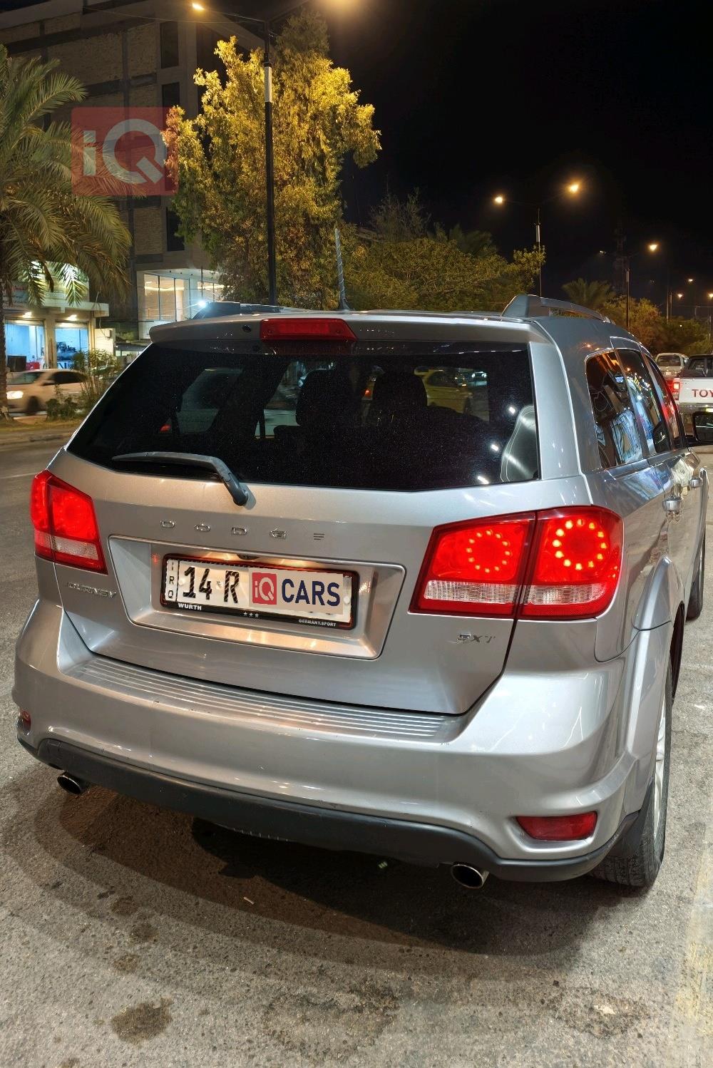 دودج جورني